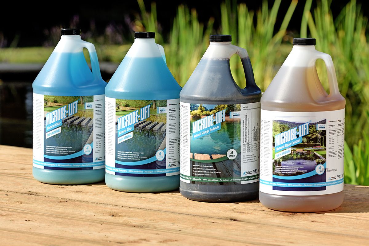 MICROBE-LIFT 16 Liter WARTUNGSSET FÜR SCHWIMMTEICHE, Natural Clear, Algae Control und Sludge Reducer.